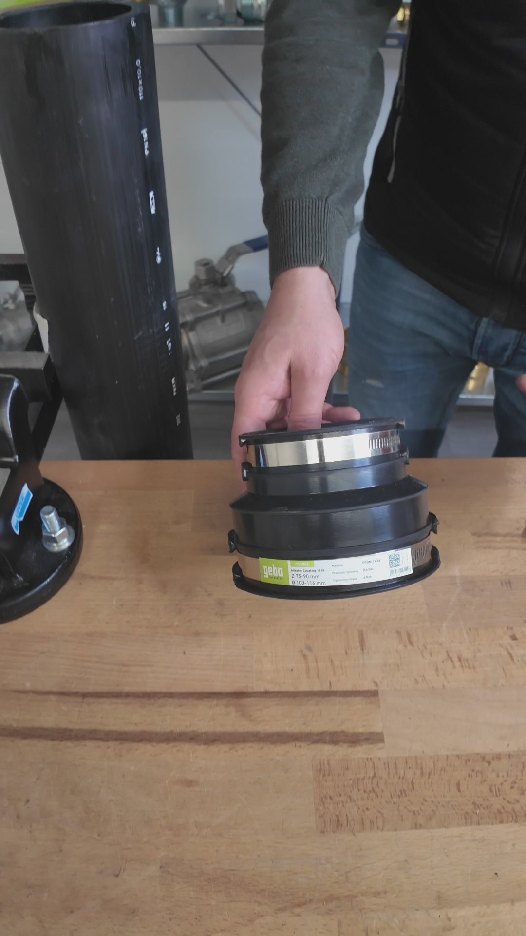 Raccord avec réduction Gebo Flex pour eaux usées